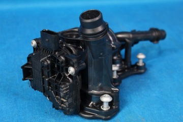 AUDI A4 B9 LIFT NASTAWNIK POMPA WODY TERMOSTAT 2.0 TDI 2022R 05L121111J