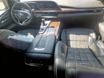 Cadillac Escalade III 2022 Cadillac Escalade 2022, Sport Platinum, 6.2L, od ubezpieczalni 6.2 Benzyna, zdjęcie 7