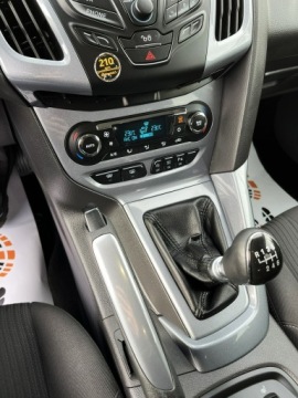 Ford Focus III Kombi 1.6 EcoBoost 150KM 2011 Ford Focus 1.6 Benzyna /Serwis/ Bezwypadkowy /, zdjęcie 18