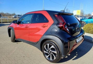 Toyota Aygo X 1.1 VVT-i 72KM 2024 Toyota Aygo X 42 1.0 VVT-i Style 72 KM I wl. Gwarancja fabryczna, zdjęcie 3