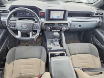 Toyota Tacoma II 2024 Toyota Tacoma SR5 Double Cab 2024 2.4 Benzyna 278KM, zdjęcie 8