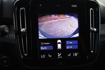 Volvo XC40 Crossover 2.0 T4 190KM 2019 Volvo XC 40 T4 R-Design, czujniki, tempomat, klima 2stref, CarPlayAA, FV23, zdjęcie 13
