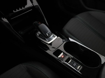 Peugeot 2008 II SUV 1.2 PureTech 130KM 2021 Peugeot 2008 automat full LED navi virtual cocpit, zdjęcie 30