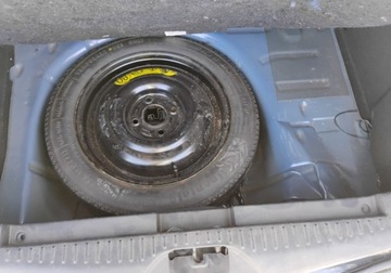 Ford B-MAX 1.0 EcoBoost 100KM 2014 Ford B-MAX 2014r, 1.0 Benzyna. Lekko uszkodzony tyl. Jezdzi. Benzyna, zdjęcie 29