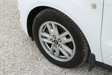 Ford Tourneo Connect III Standard 1.5 EcoBlue 120KM 2019 Ford Tourneo Connect Titanium 120HP Panorama, zdjęcie 9