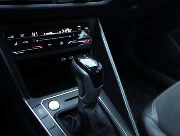 Volkswagen Taigo 1.5 TSI 150KM 2022 VW Taigo 1.5 TSI, Salon Polska, 1. Właściciel, zdjęcie 15