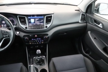 Hyundai Tucson III SUV 2.0 CRDI 136KM 2016 Hyundai Tucson 2.0 CRDi, Salon Polska, 4X4, Navi, zdjęcie 7