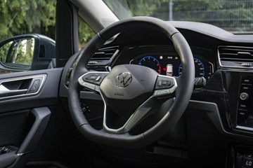 Volkswagen Touran III 1.5 TSI EVO 150KM 2025 Volkswagen Touran Highline 1.5 TSI EVO 150 KM DSG, zdjęcie 17
