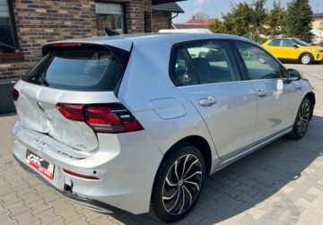 Volkswagen Golf VIII Variant 1.5 eTSI 130KM 2024 Volkswagen Golf Automat Kamera Tempomat 1.5 Benzyna 130KM, zdjęcie 2