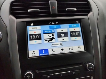 Ford Mondeo V Sedan 1.5 EcoBoost 160KM 2017 Ford Mondeo Titanium, 1.5 Ecoboost / 160KM, Salon, zdjęcie 26