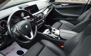 BMW Seria 5 G30-G31 Touring 520d 190KM 2020 BMW Seria 5 2,0D 190 KM X-DRIVE Full Led Nawigacja SPORT-LINE 2.0 Diesel, zdjęcie 17