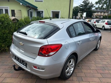 Chevrolet Cruze Hatchback 5d 1.8 16V DOHC 141KM 2012 Chevrolet Cruze 1.8 Benzyna Klima Alu Tempomat, zdjęcie 5