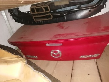 VÍKO KUFRU ZADNÍ MAZDA RX8 ČERVENÁ