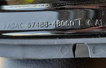 TROJŮHELNÍK ZÁSLEPKA DVEŘE LEVÝCH ZADNÍCH LEXUS RX 450H/350/300 OE 67488-48060