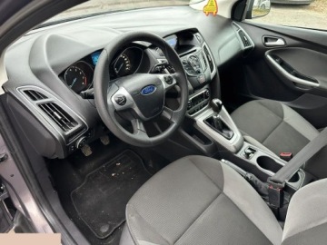 Ford Focus III Kombi 1.0 EcoBoost 125KM 2012 Ford Focus 1.0 EcoBoost STart-Stopp-System Trend 125KM 2012r, zdjęcie 13