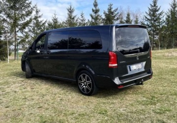 Mercedes Klasa V W447 Długi Facelifting 2.0 250d 190KM 2022 Mercedes-Benz Klasa V BEZWYPADKOWY, serwis ASO, AVANTGARDE, 4X4 hak, 8 osob, zdjęcie 1