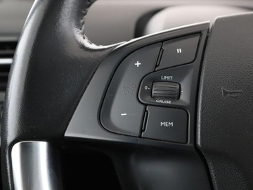 Citroen C4 Spacetourer Van 1.5 BlueHDi 131KM 2018 Citroen C4 SpaceTourer 7 os. navi klima aut, zdjęcie 30