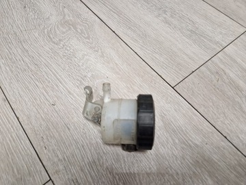 SUZUKI GSXR 600 750 1000 БАЧОК ПЕРЕДНЕЙ ТОРМОЗНОЙ ЖИДКОСТИ GSX