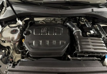 Volkswagen Tiguan II SUV Facelifting 2.0 TSI 245KM 2022 Volkswagen Tiguan VAT 23 R-Line 2.0TSI 245KM DSG 4motion 2022 r., Salon PL,, zdjęcie 36