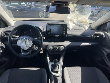 Toyota Yaris IV Hatchback 1.5 Dynamic Force 125KM 2021 Toyota Yaris Klimatyzacja Kamera cofania Tempomat, zdjęcie 7