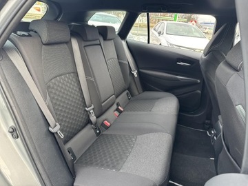 Toyota Corolla XII TS Kombi Facelifting 1.8 Hybrid 140KM 2023 Toyota Corolla 1.8 Hybrid Comfort Seria E21 (2019-, zdjęcie 23