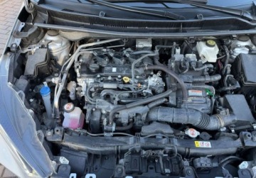 Toyota 2023 Toyota Yaris 1.5i HYBRID Full led Navi Kamera 18.000 km 1.5 Benzyna, zdjęcie 15