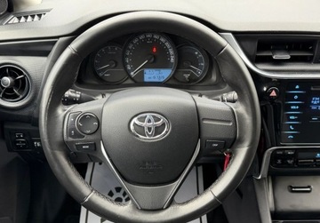 Toyota Auris II Touring Sports Facelifting 1.4 D-4D 90KM 2015 Toyota Auris Salon Polska. Serwis ASO, FV-VAT 23 1.4 Diesel 90KM, zdjęcie 4