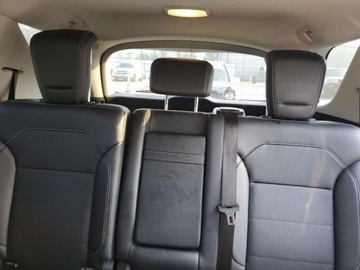 Mercedes Klasa M W166 2015 Mercedes-Benz ML 2015 Mercedes-Benz ML 350 4MATIC 3.5 Benzyna 302KM, zdjęcie 10