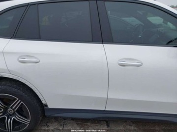 Mercedes GLC C254/X254 2024 Mercedes-Benz GLC 300, 2024r., 2.0L 2.0 Benzyna 255KM, zdjęcie 7