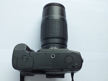 Canon EOS 3 + Canon Zoom Lens EF 100-200 мм 1:4,5 А – красиво, функционально