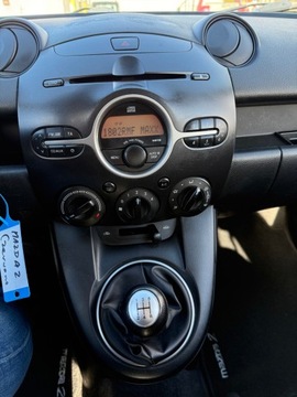 Mazda 2 II Hatchback 5d 1.3 75KM 2009 Mazda 2 Zamien swoje auto lub zostaw w rozliczeniu Dowieziemy pod dom, zdjęcie 13