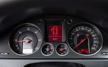 Volkswagen Passat B6 Variant 2.0 TDI PD-DPF 140KM 2007 Volkswagen Passat 2.0TDI 140KM SportLIne Alu 18 Climatron Pdc Po Serwisie, zdjęcie 18