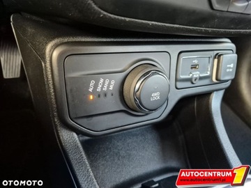 Jeep Renegade SUV 1.4 MultiAir 170KM 2018 Jeep Renegade Jeep Renegade 1.4 Benzyna 170KM, zdjęcie 28