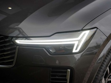 Volvo XC90 II 2026 VOLVO XC90 B5 AWD Plus Bright Suv 2.0 (264KM) 2026, zdjęcie 13