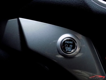 Ford C-MAX II Minivan 1.0 EcoBoost 125KM 2015 Ford C-MAX TITANIUM Kamera Navi ParkAssist LineAssist Keyless Benzyna 125KM, zdjęcie 30