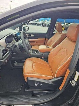 Chrysler Pacifica II 2024 Chrysler Pacifica Pinnacle 2024 3.6 Benzyna 287KM, zdjęcie 7