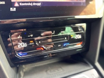 Volkswagen Passat B8 Alltrack Facelifting 2.0 TDI SCR 200KM 2020 Volkswagen Passat 2.0 TDI 200KM, rline, fvat23, dsg, virtual cocpit, leasi, zdjęcie 31