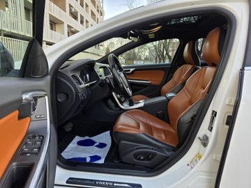 Volvo V60 I Kombi Facelifting 2.0 T6 DRIVE-E  306KM 2015 VOLVO V60 POLESTAR T6 AWD, 3.0l benzyna 330KM * Bezwypadkowy, zdjęcie 3
