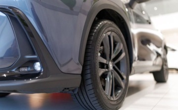 Lexus NX II SUV Facelifting 2.5 350h 243KM 2025 Lexus NX 350h Prestige AWD Design Tazuna 2.5 Hybryda 243KM, zdjęcie 12