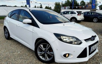 Ford Focus III Kombi 1.0 EcoBoost 100KM 2013 Ford Focus Ford Focus Turnier 1.0 EcoBoost Start-Stopp-System Ambiente, zdjęcie 3