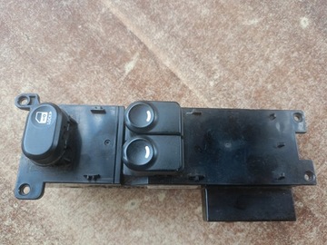 PANEL SZYB PRZYCISKI HYUNDAI I30 93570-2L100