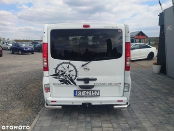 Opel Vivaro A 2011