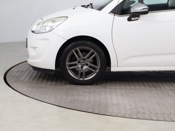 Citroen C3 II Hatchback 1.2 VTI 82KM 2012 Citroen C3 1.2 VTi, Klima,ALU, El. szyby, zdjęcie 13