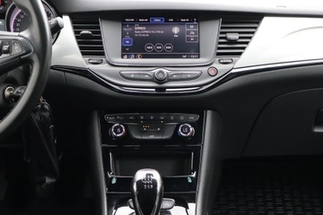 Opel Astra K Hatchback Facelifting 1.2 Turbo 145KM 2020 Opel Astra 1.2 Turbo, Salon Polska, Klima, zdjęcie 11