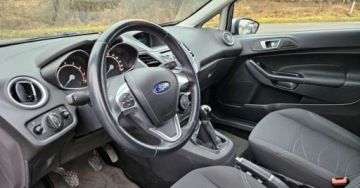Ford Fiesta VII Hatchback 3d Facelifting 1.25 82KM 2016 Ford Fiesta 1.25 82 Klima Grzane Fotele Grzana Szyba Przod Model 2017 1.2, zdjęcie 18