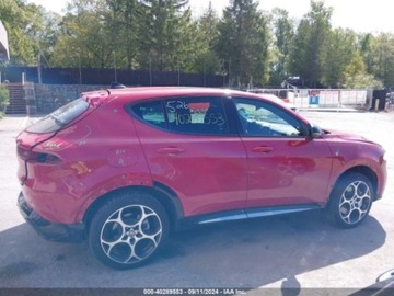 Alfa Romeo 2024 Alfa Romeo Tonale 2024 Alfa Romeo Tonale Ti EAWD 1.3 Benzyna 180KM, zdjęcie 9