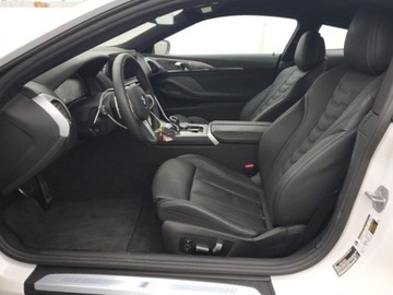 BMW Seria 8 II 2024 BMW Seria 8 2024, 3.0L, od ubezpieczalni, zdjęcie 7