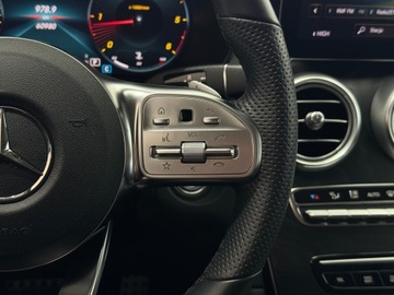 Mercedes GLC C253 SUV Facelifting 2.0 200d 163KM 2022 Mercedes-Benz GLC 200 4-Matic AMG Line / 1 właścic, zdjęcie 23