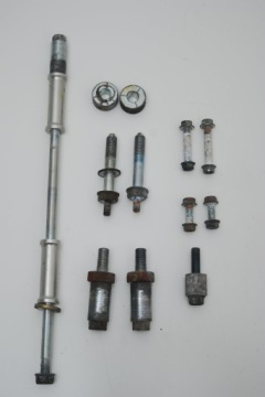 Śruby silnika HONDA ST 1300 PAN EUROPEAN