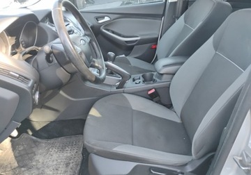 Ford Focus III Kombi 1.6 Duratorq TDCi DPF 115KM 2012 Ford Focus 122012r, SALON POLSKA. Lekko przetarty prawy bok. Jezdzi 1.6, zdjęcie 7